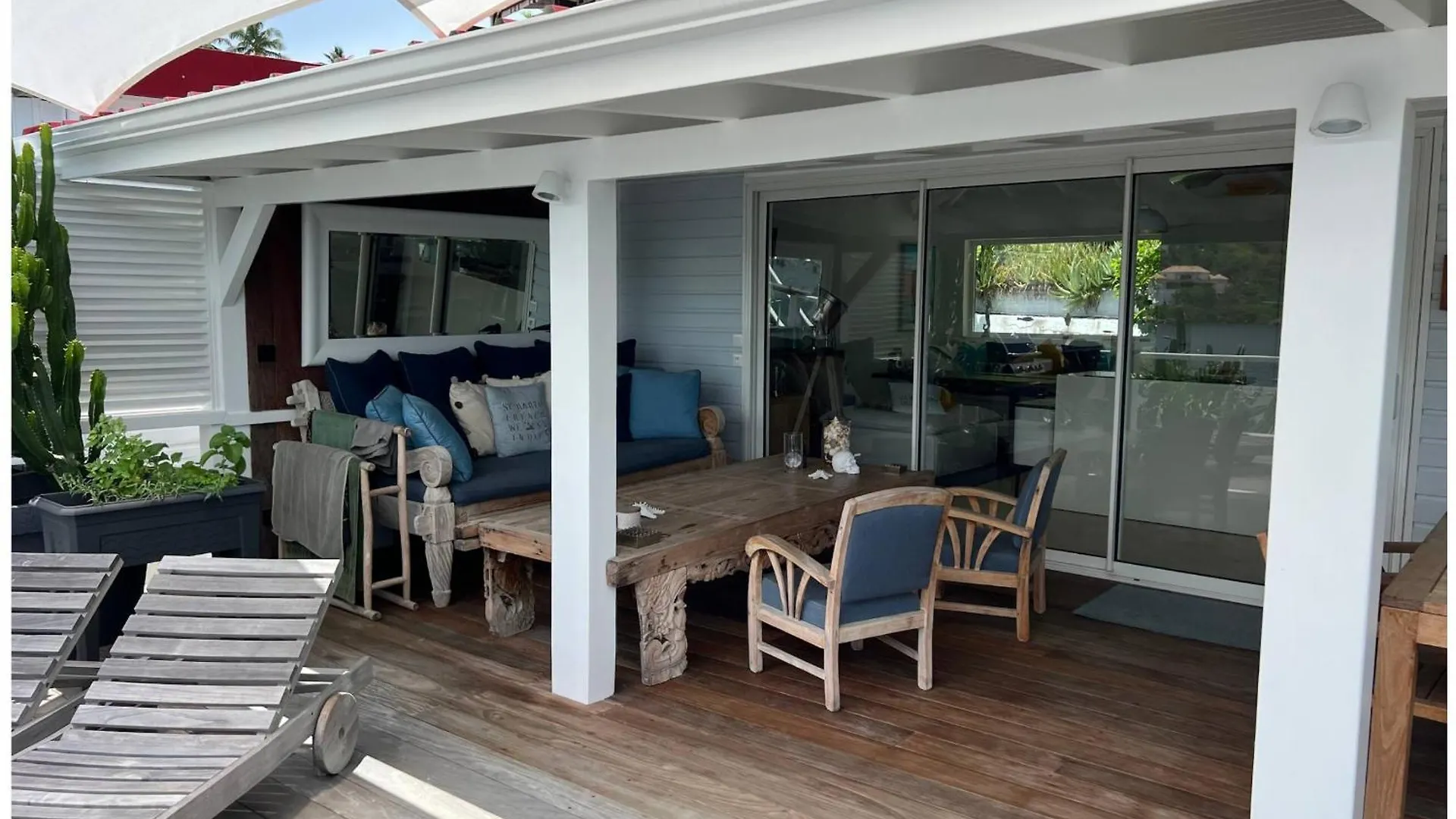 Les Balcons D Oyster Pond Brise De Mer